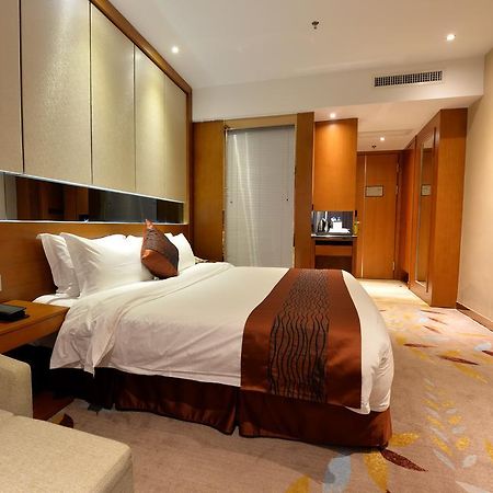 Reethi Rah Hotel שיאמן מראה חיצוני תמונה