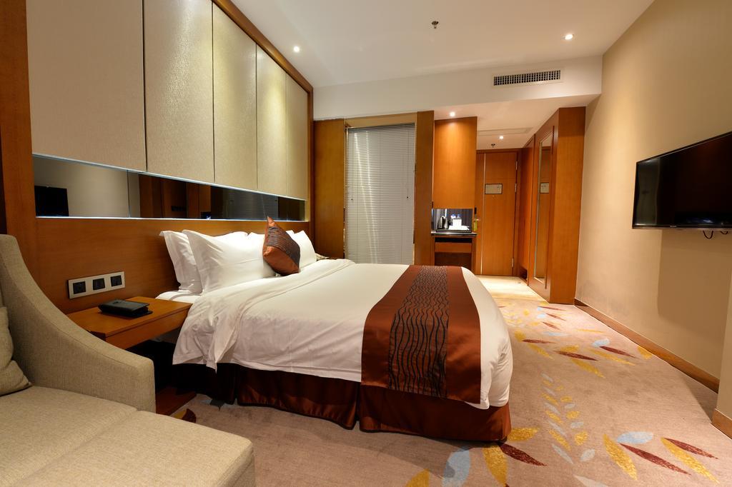 Reethi Rah Hotel שיאמן מראה חיצוני תמונה