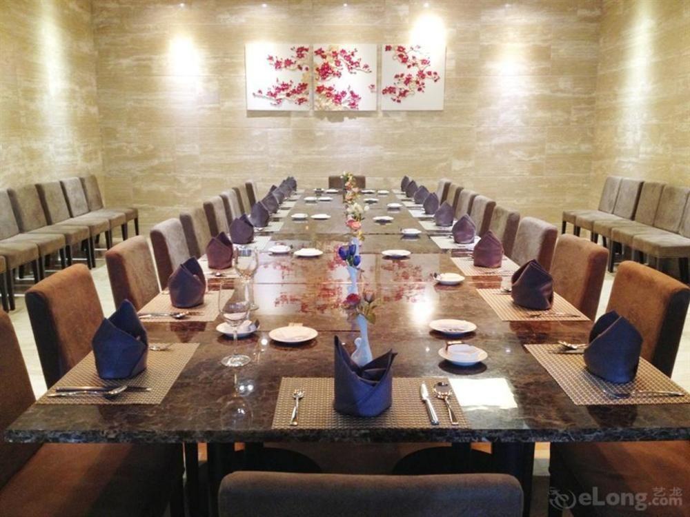 Reethi Rah Hotel שיאמן מראה חיצוני תמונה